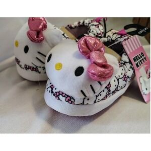 Hello Kitty Sanrio Toddler Girls Slippers Sz 5/6 Plush Pink Cozy House NWT